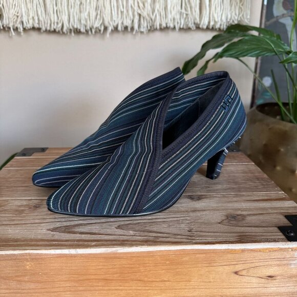 United Nude Navy Blue Stripe Almond Toe Midi Heeled Low Ankle Boot Size 10 / 41 - Picture 1 of 15